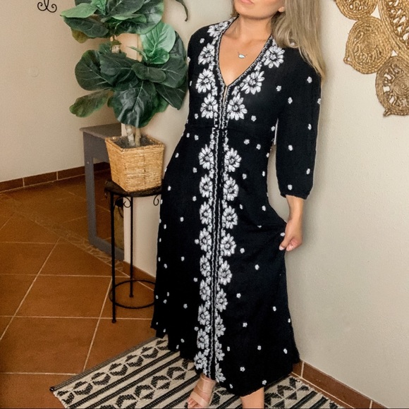 Free People Embroidered midi Dress - Picture 2 of 7
